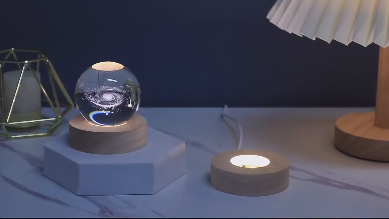 Bola de Cristal 3D – Com Base de Madeira, Decoração Astronômica para Casa e Mesa